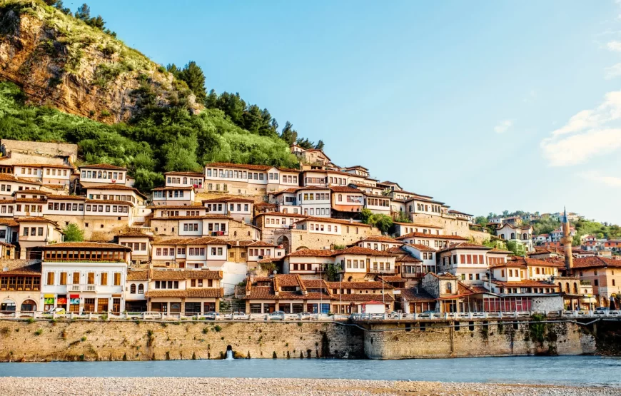 Private tour Tirana – Berat – Gjirokaster – 2 days