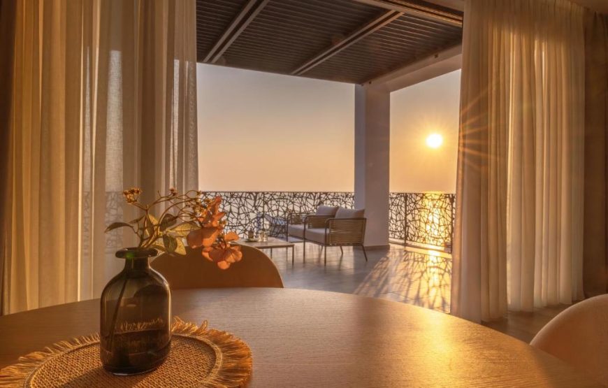 Glow Hotel Saranda