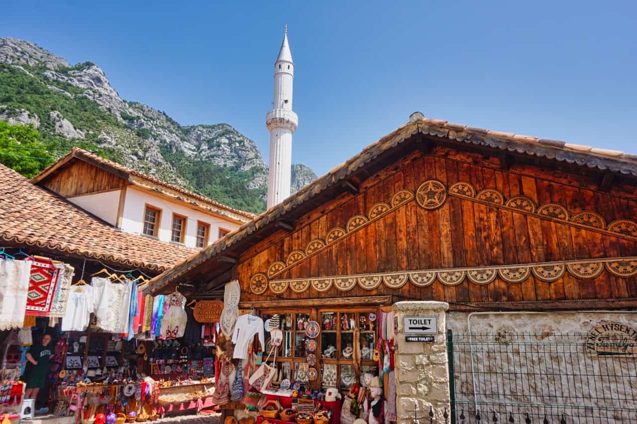 10:00 – Arrival in Kruja