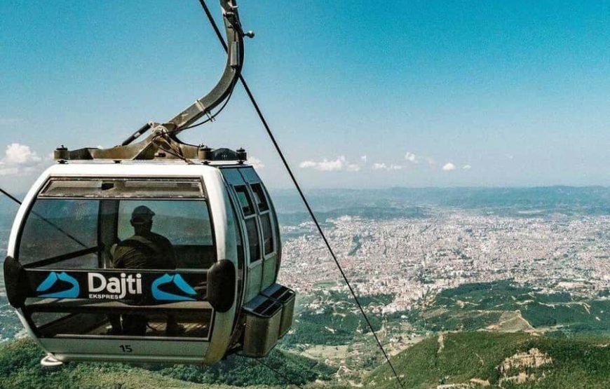 Tirana cable car with pickup and traditional lunch – private group